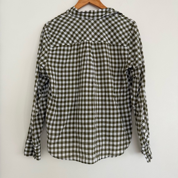 J crew green gingham 1/2 button front shirt - Picture 4 of 4